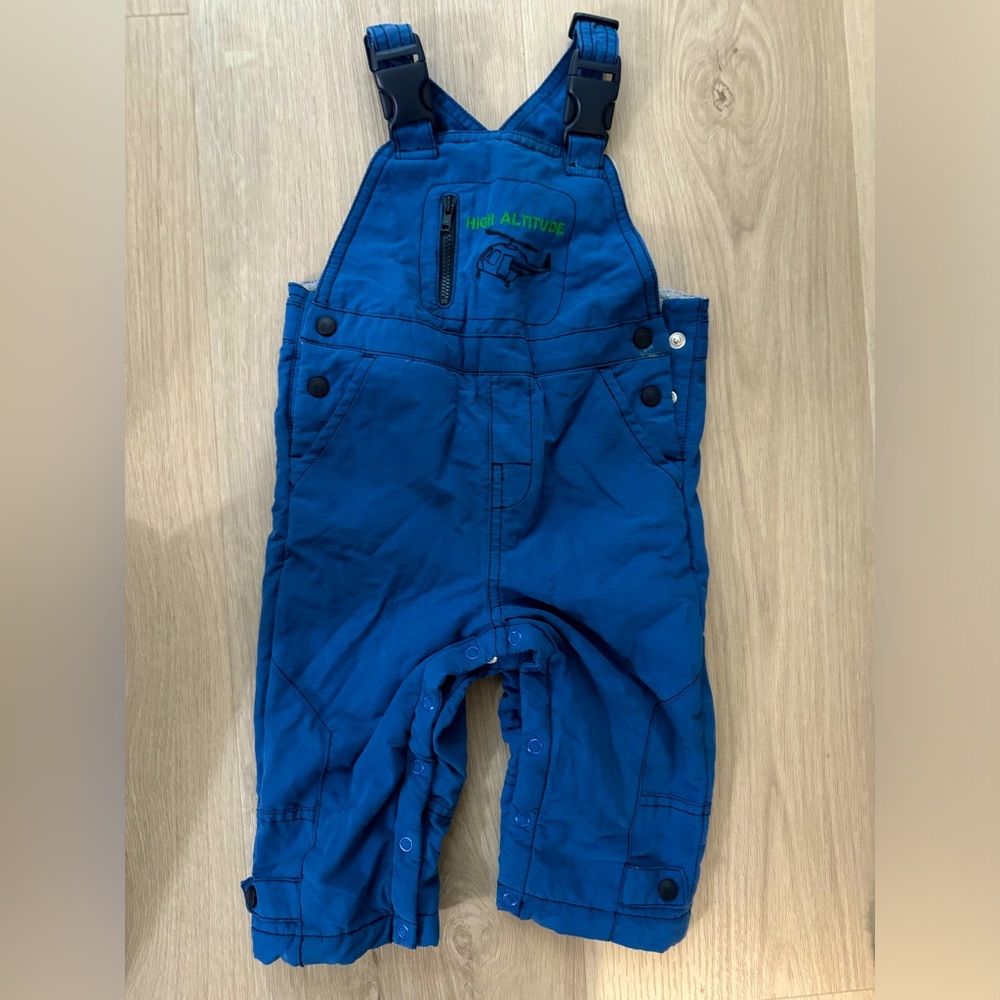 Gymboree snowsuit EUC 12-18 months